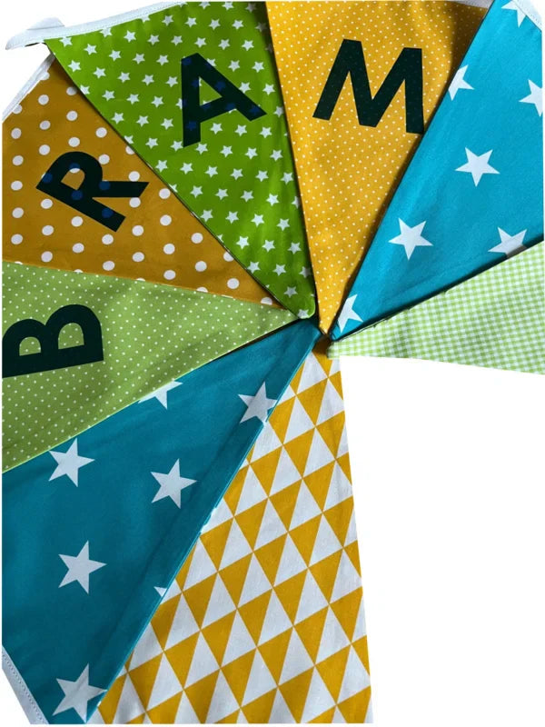 Vlaggetjes met naam: ontwerp Bram