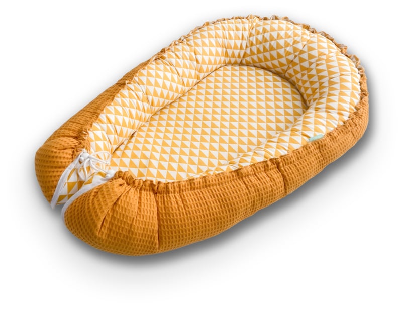 Babynestje Okergeel retro met Okergele wafelstof